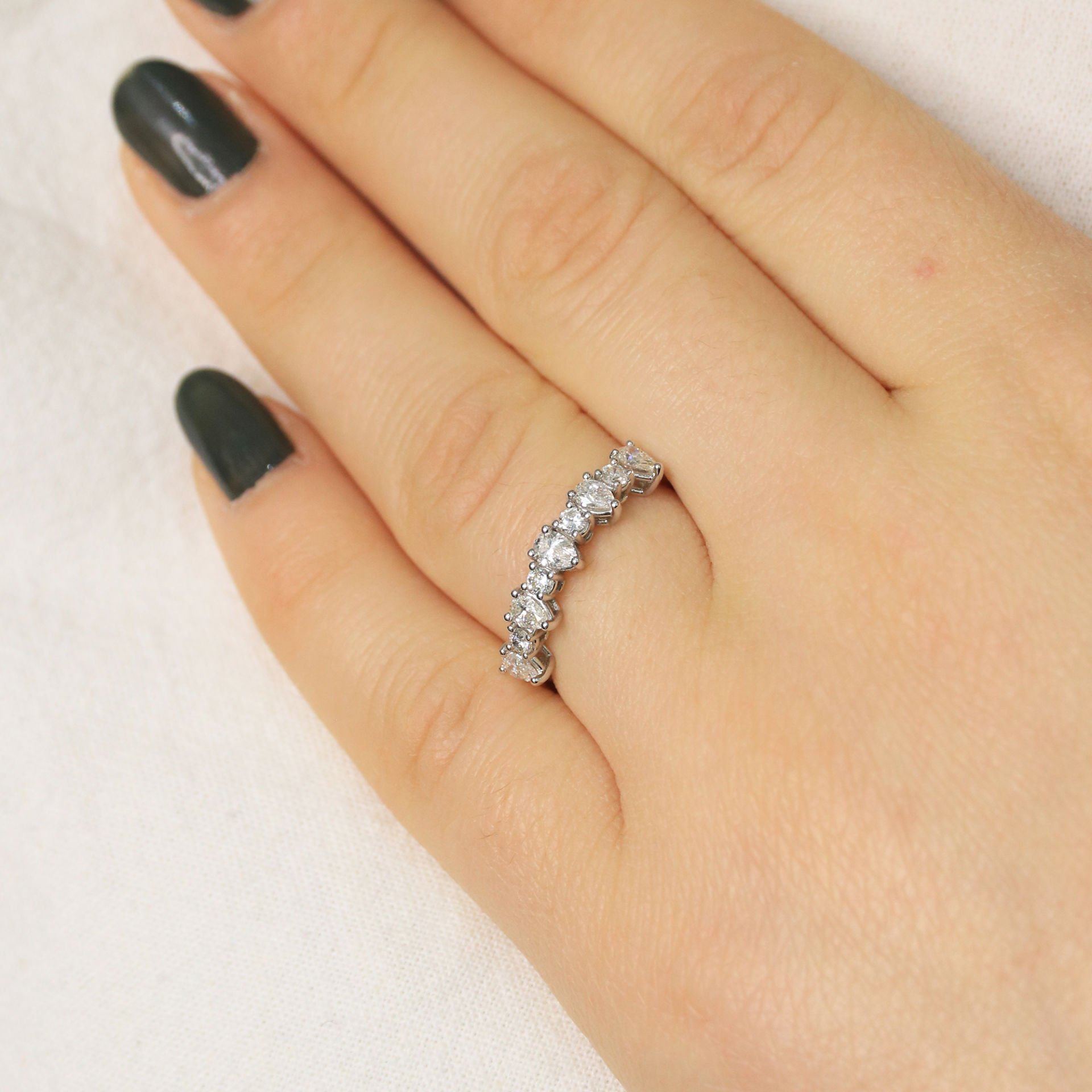 0.73 Ct Damla Pırlanta Yüzük