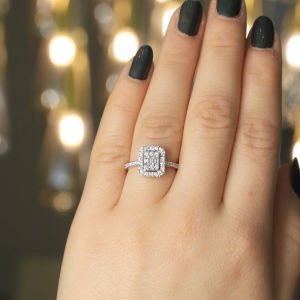0.63 Ct Baget Pırlanta Yüzük