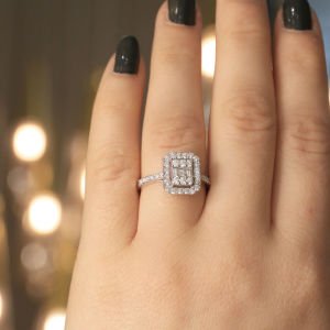 0.78 Ct Baget Pırlanta Yüzük