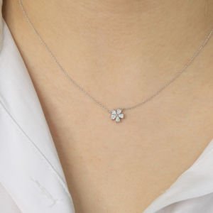 0.32 Ct Pırlanta Kolye