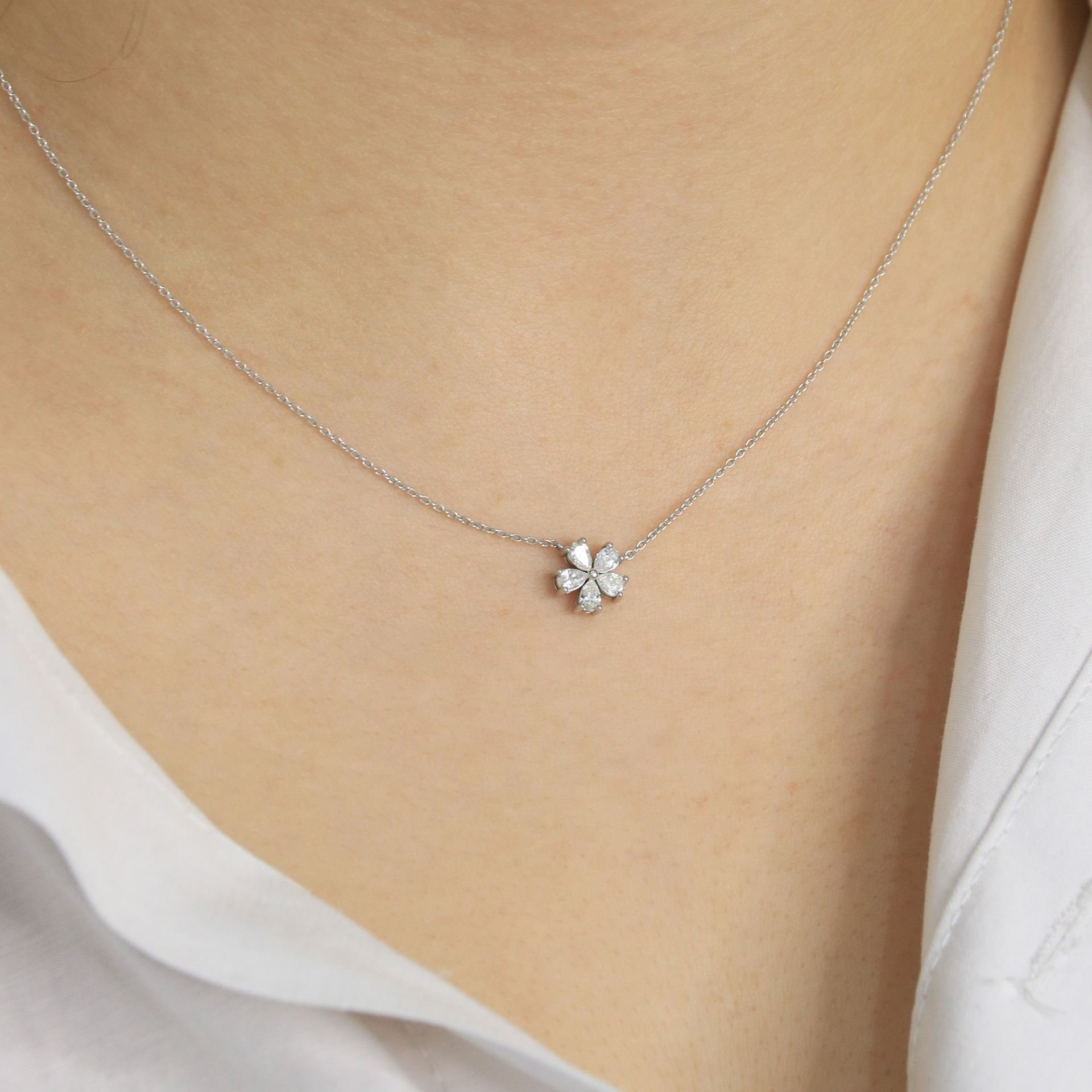 0.32 Ct Pırlanta Kolye