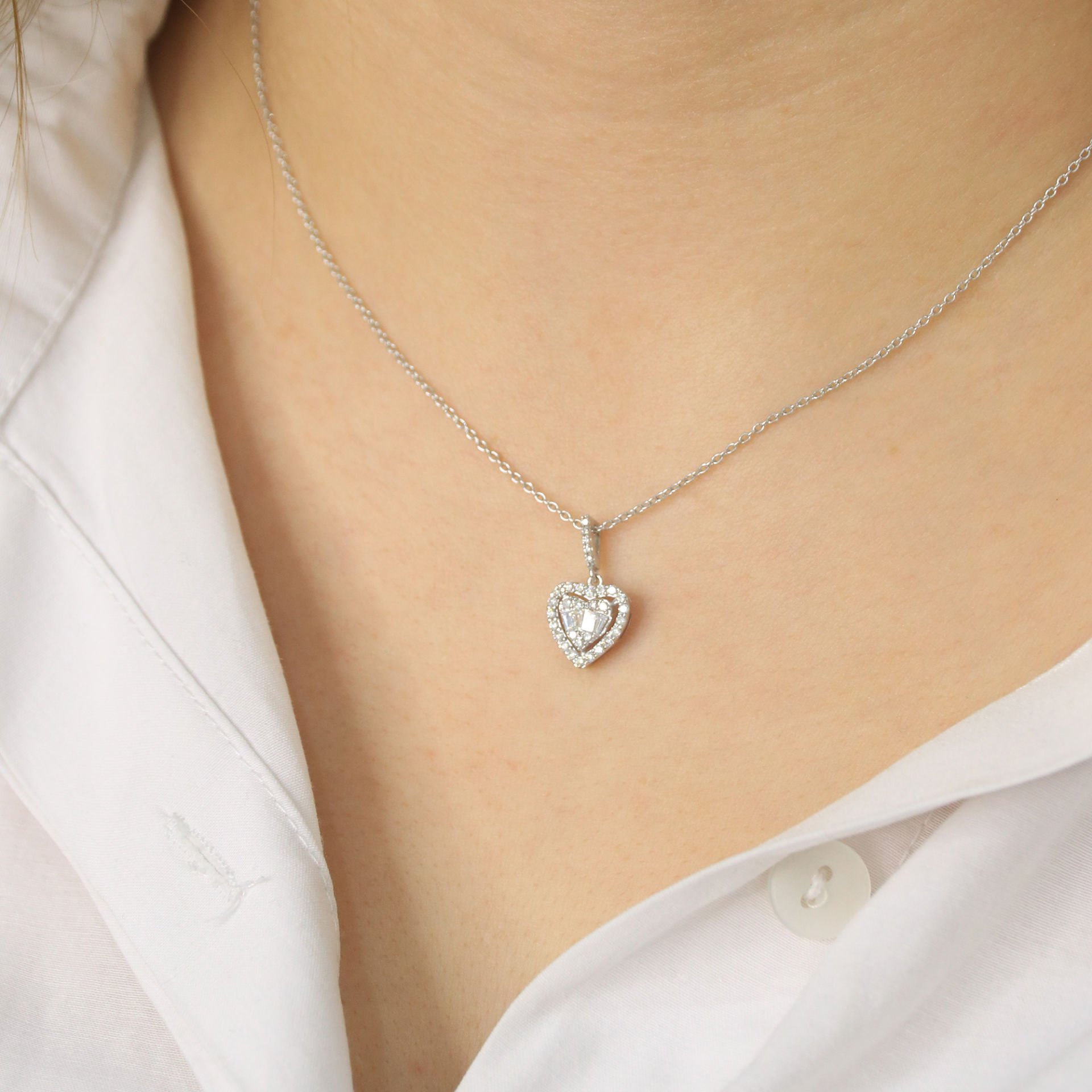 0.38 Ct Pırlanta Kolye