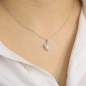 0.38 Ct Pırlanta Kolye