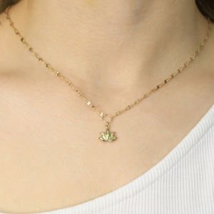 Lotus Kolye