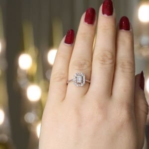 0.08 Ct Pırlanta Baget Yüzük